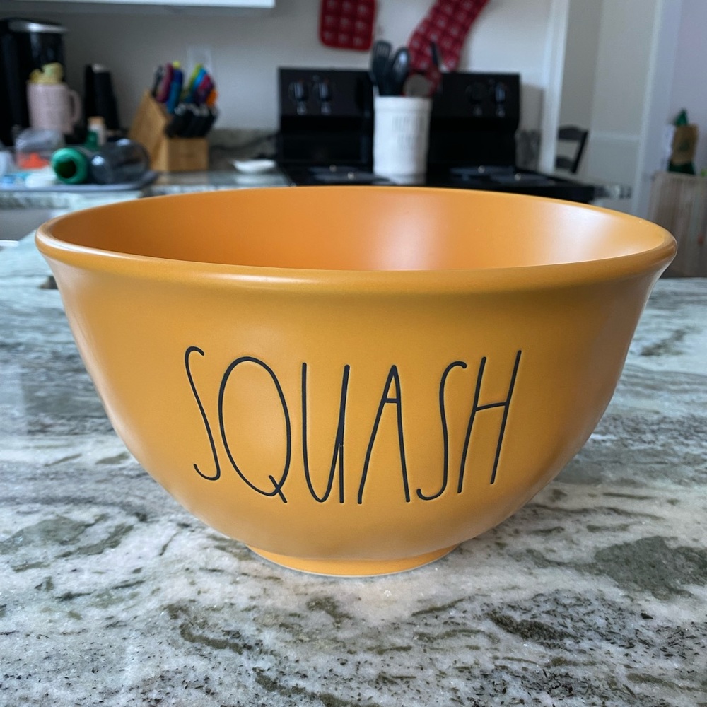 Rae Dunn ‘Squash’ Serving Bowl